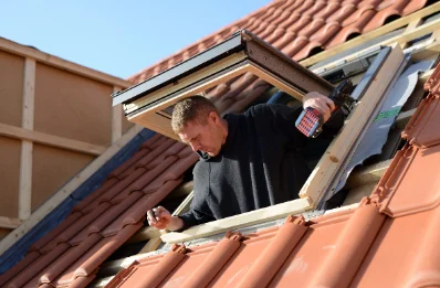 Pose de fenêtres de toit Velux à Lapenty